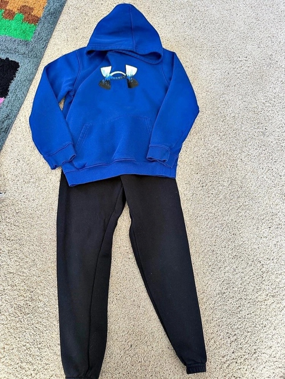 Under Armour UA Rival Fleece Forest Logo Hoodie Boys Medium Blue & Black